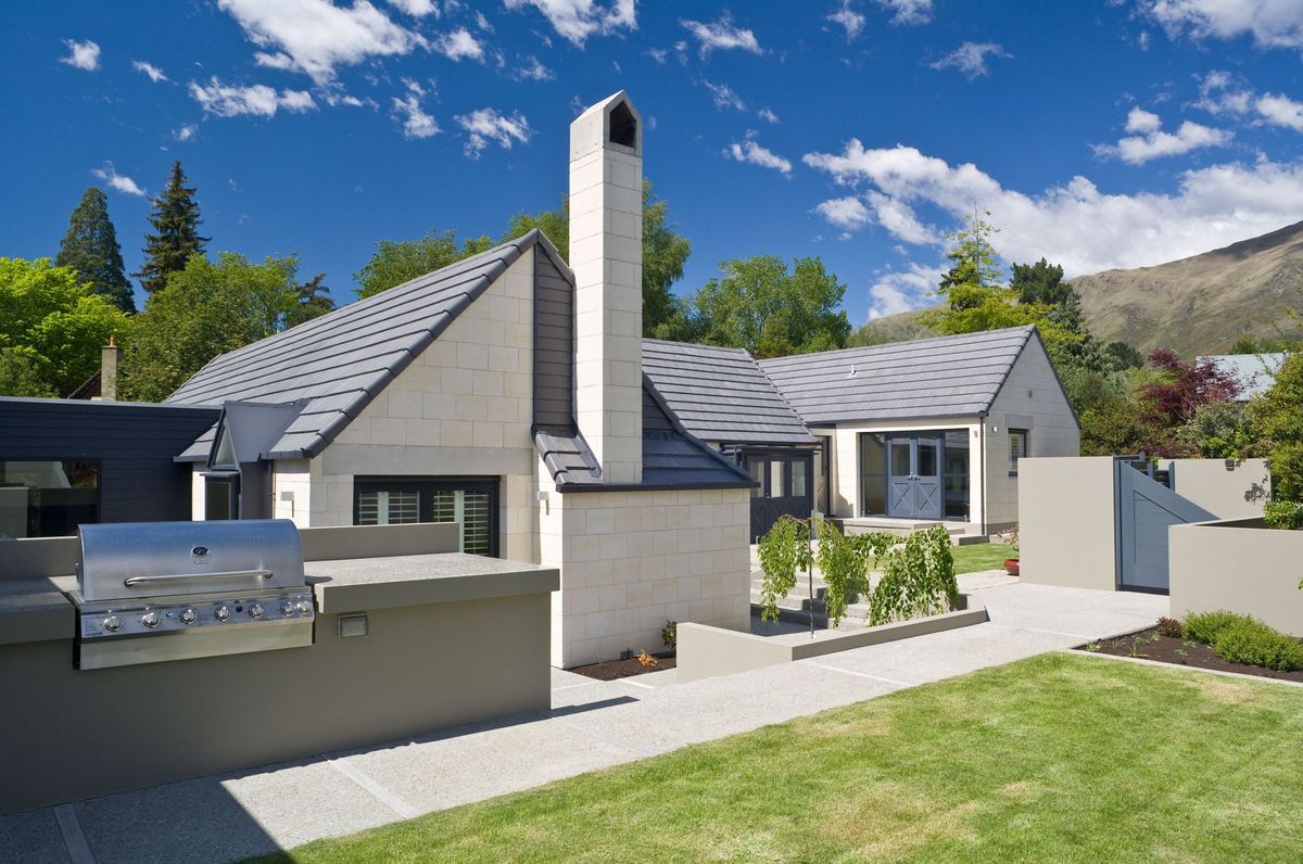 Lake Wanaka Stone House