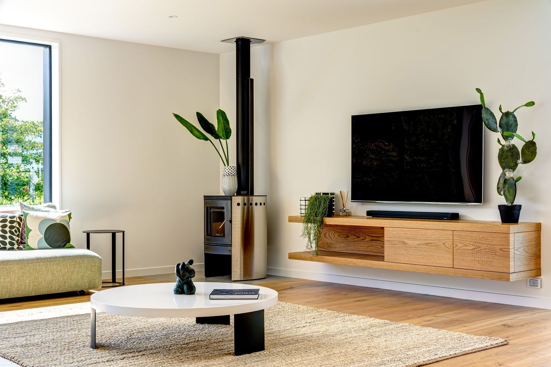 House in the Vineyards