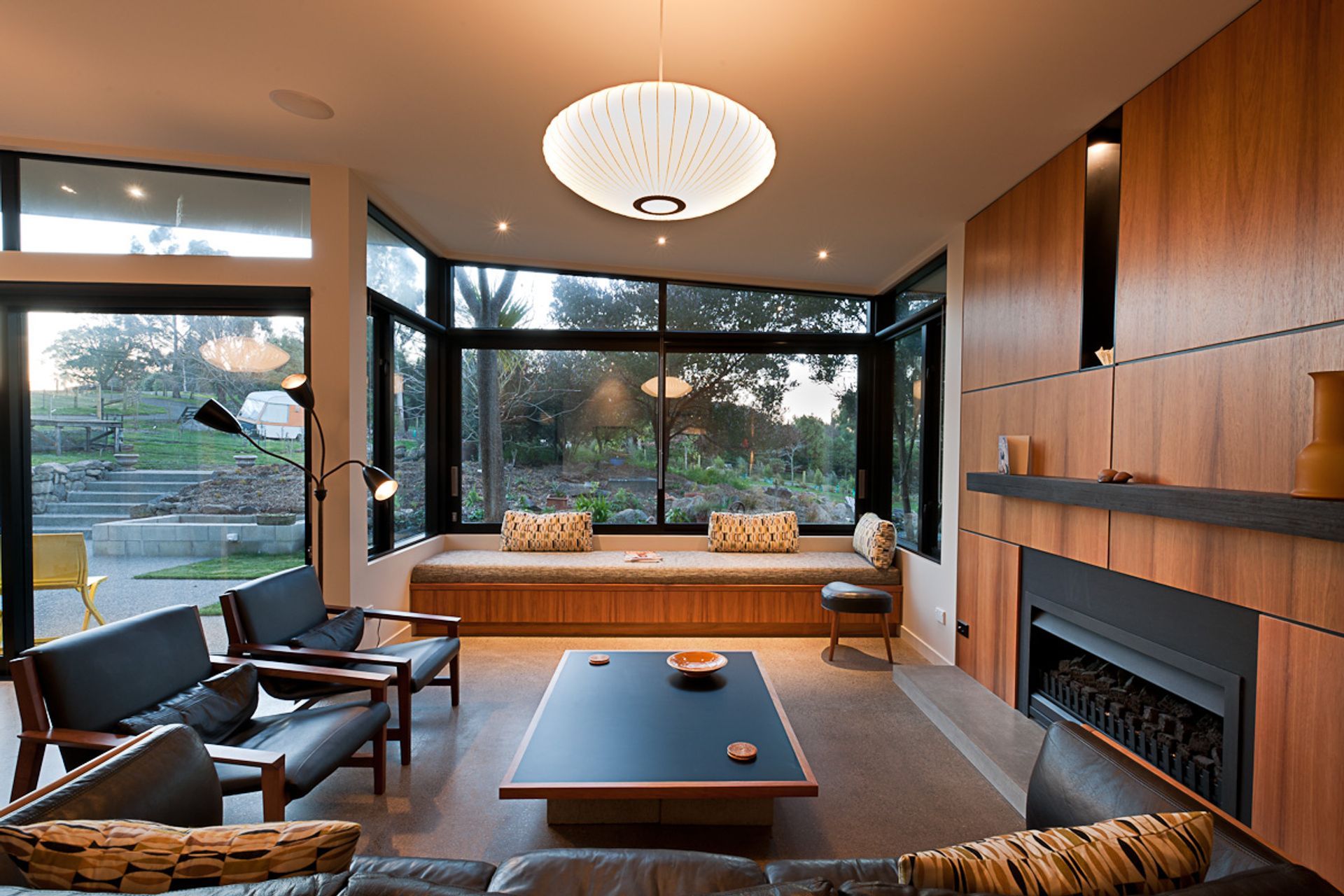 KENNEDYS BUSH ROAD HOUSE