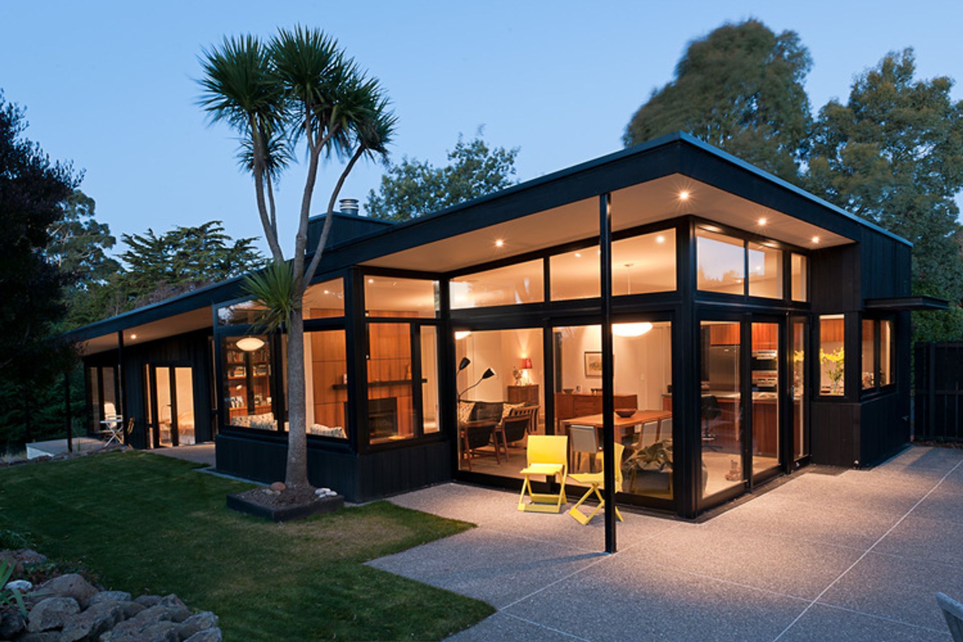 KENNEDYS BUSH ROAD HOUSE