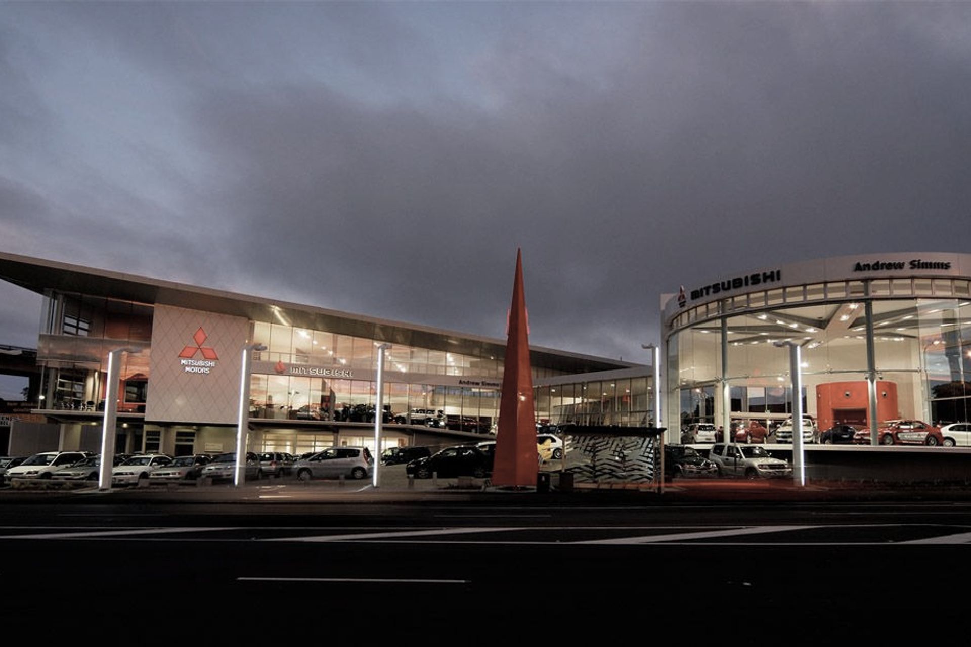 Mitsubishi Motors Car Dealership - Newmarket