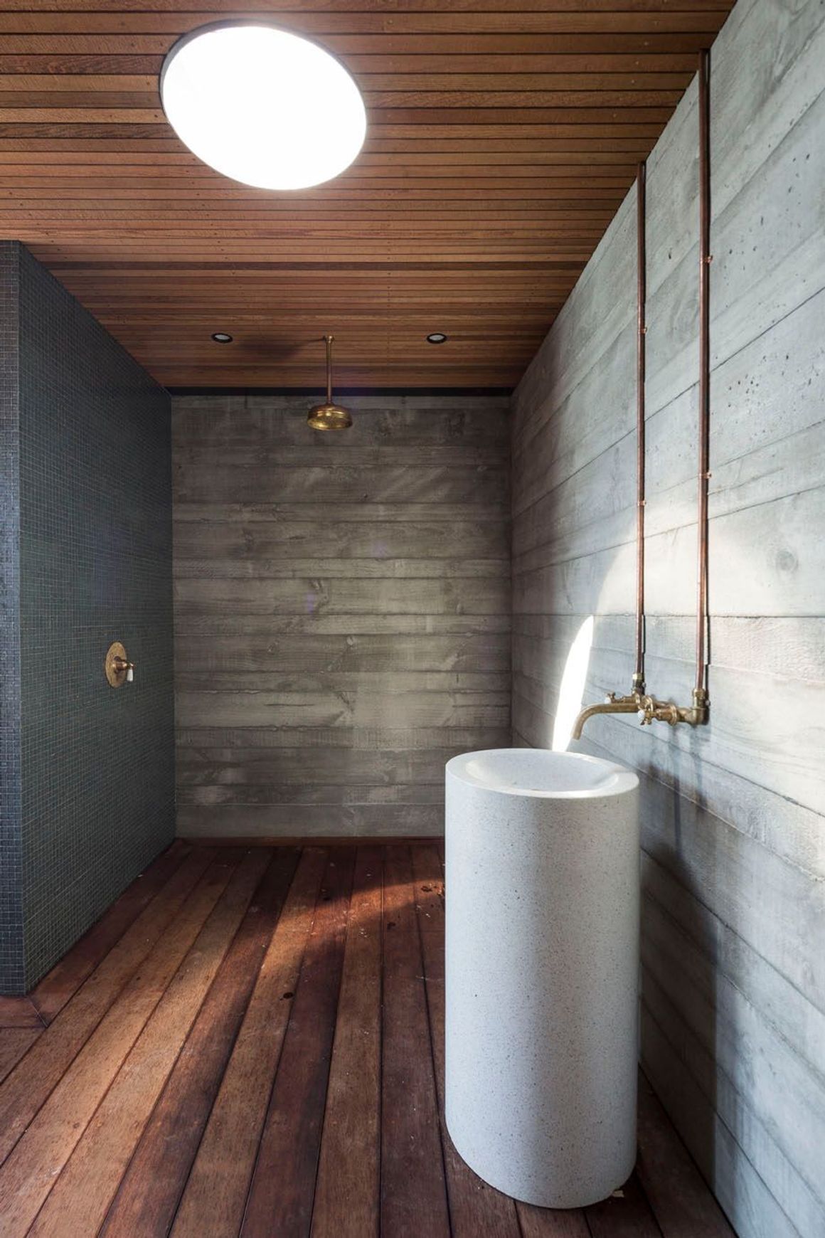 Perrin & Rowe - Classical example shower set 2C