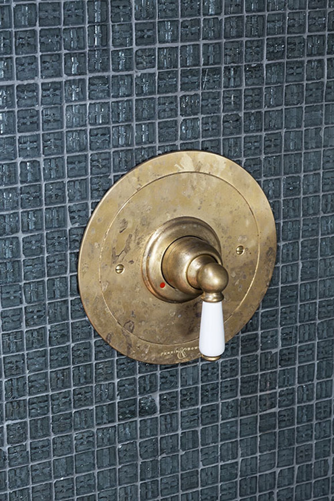 Perrin & Rowe - Classical example shower set 2C