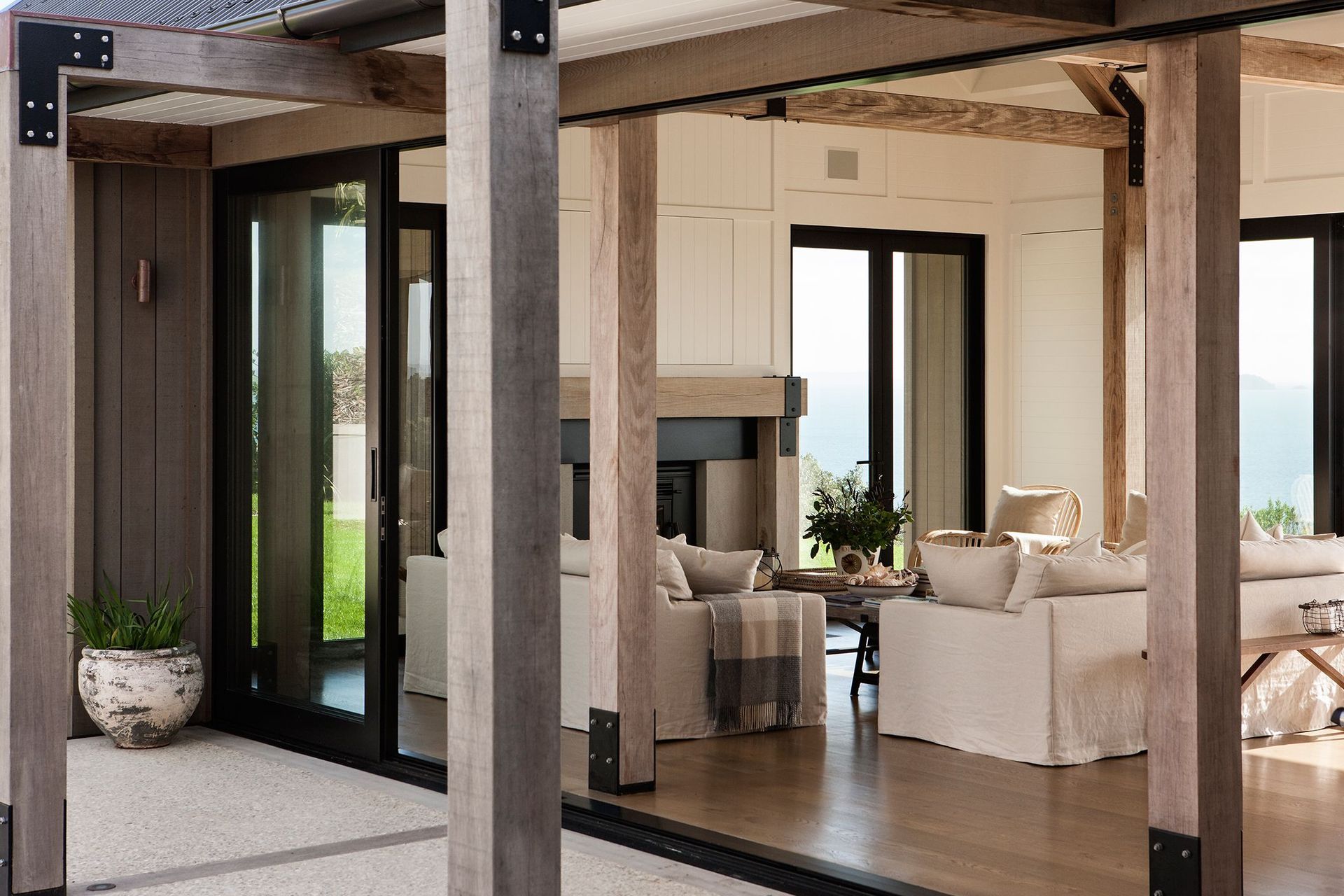 Owhanake Headland, 2014