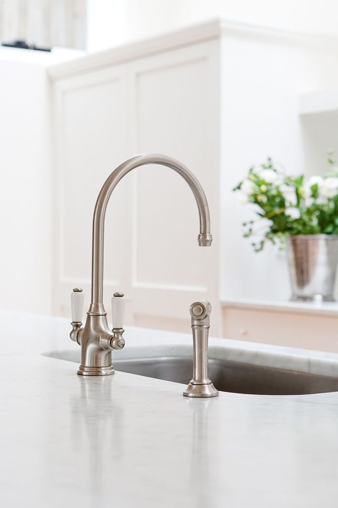 Perrin & Rowe Phoenician kitchen tap