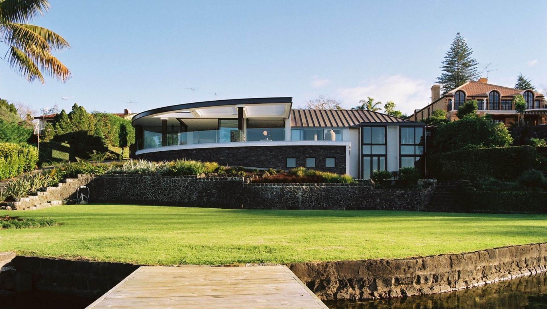 Lake View, Takapuna  banner