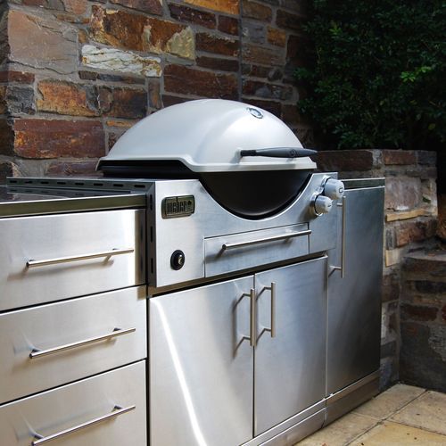 Q3600 Built-in Family BBQ by Weber