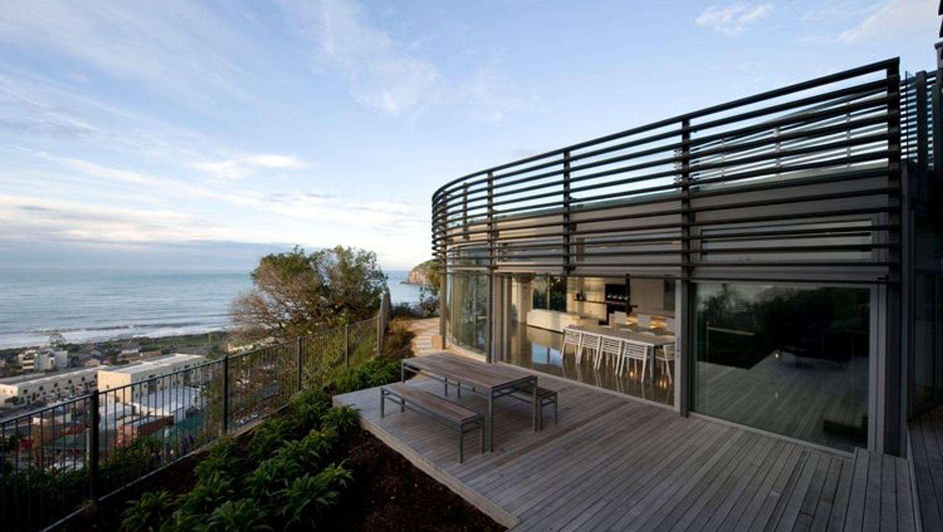 Richmond Hill House banner