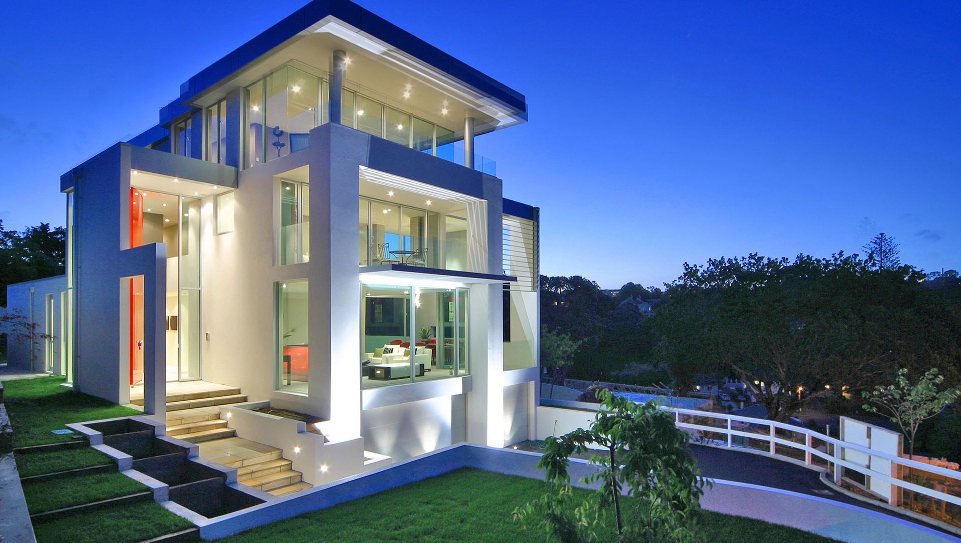 Square Arch House banner