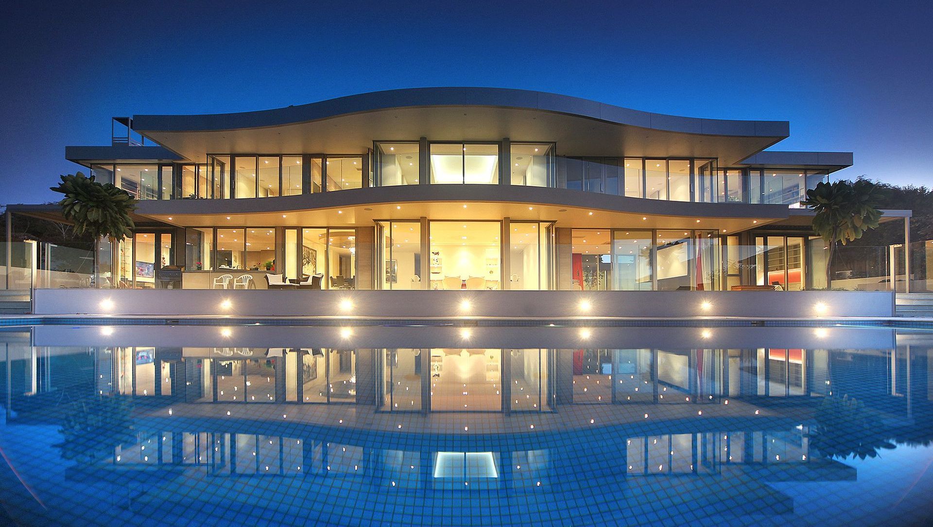 Farm Cove Residence banner