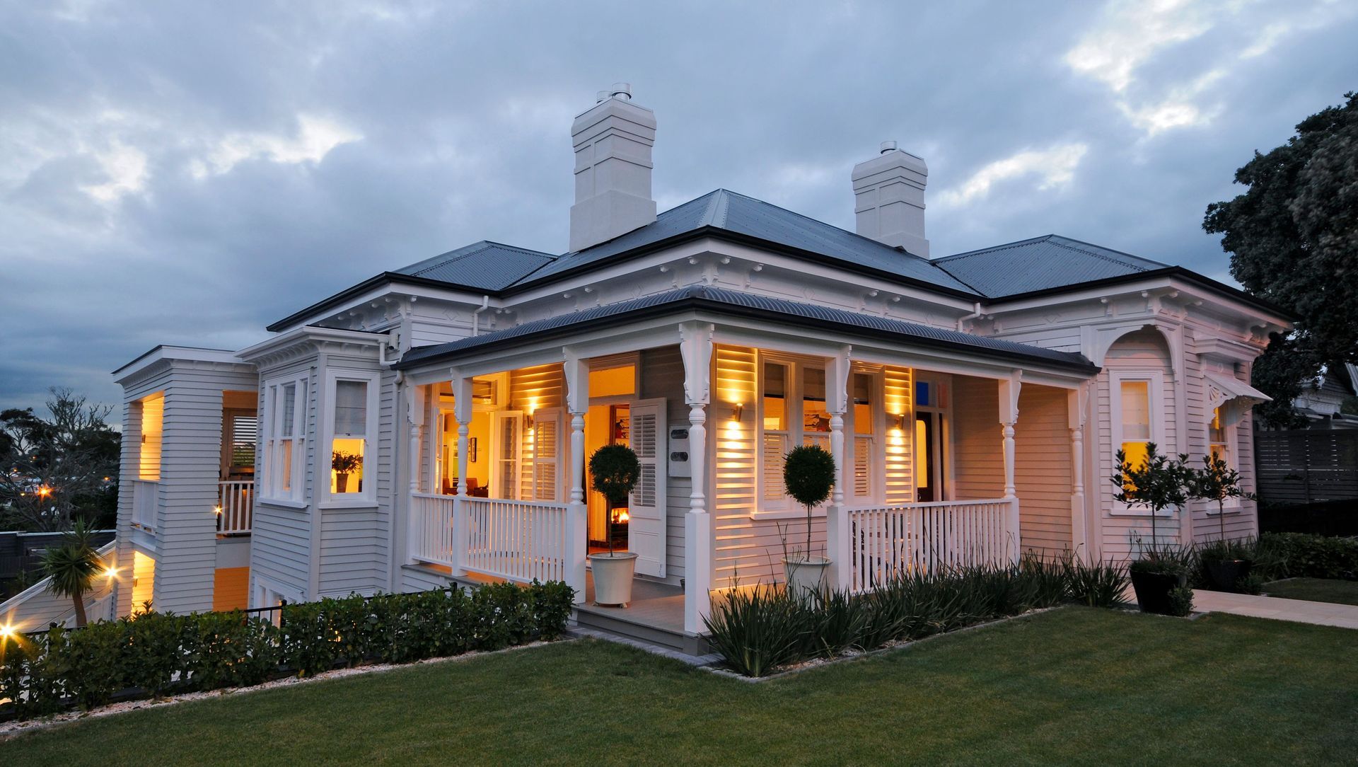 Jervois Road Villa banner