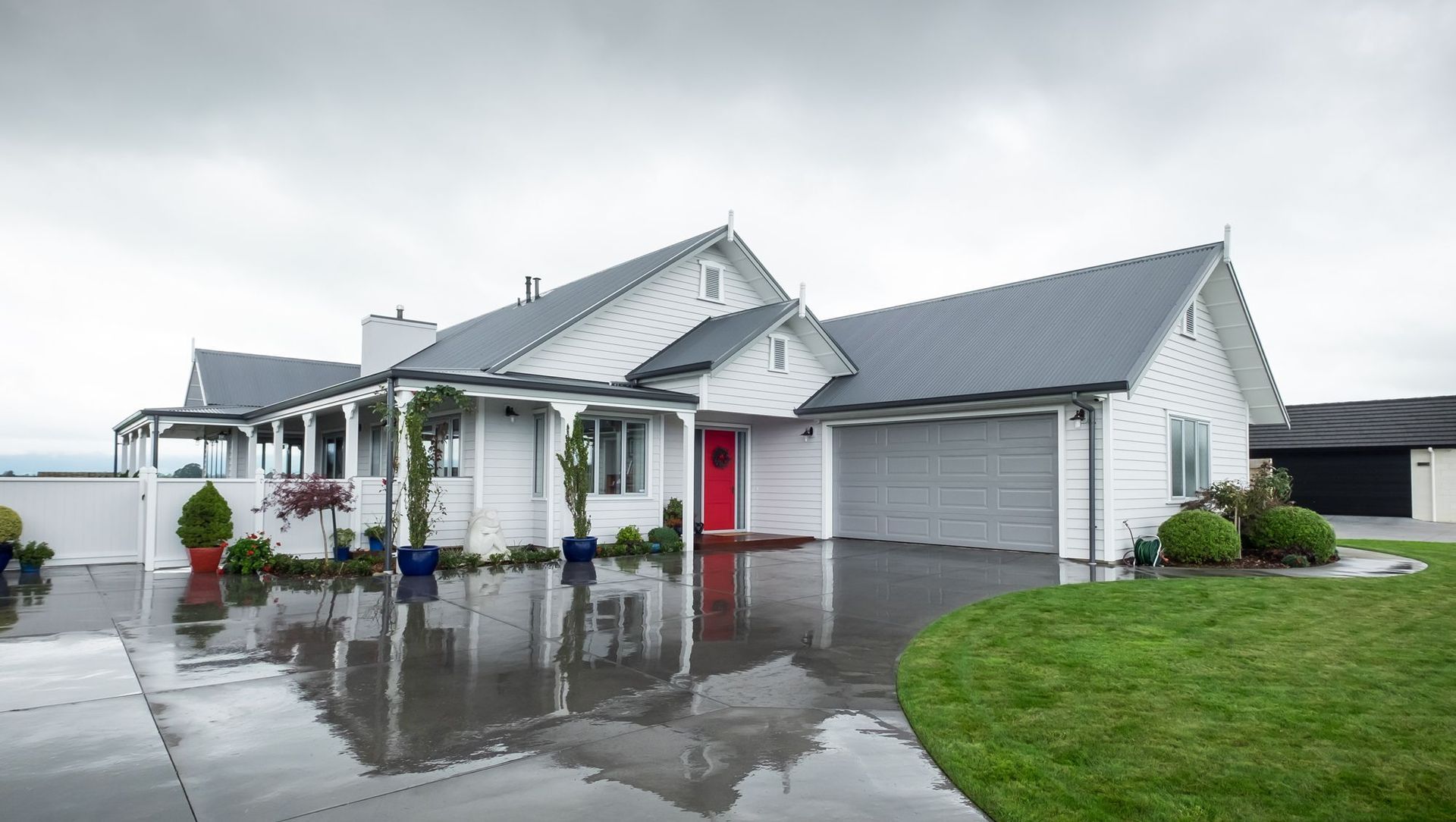 Viva La Villa banner