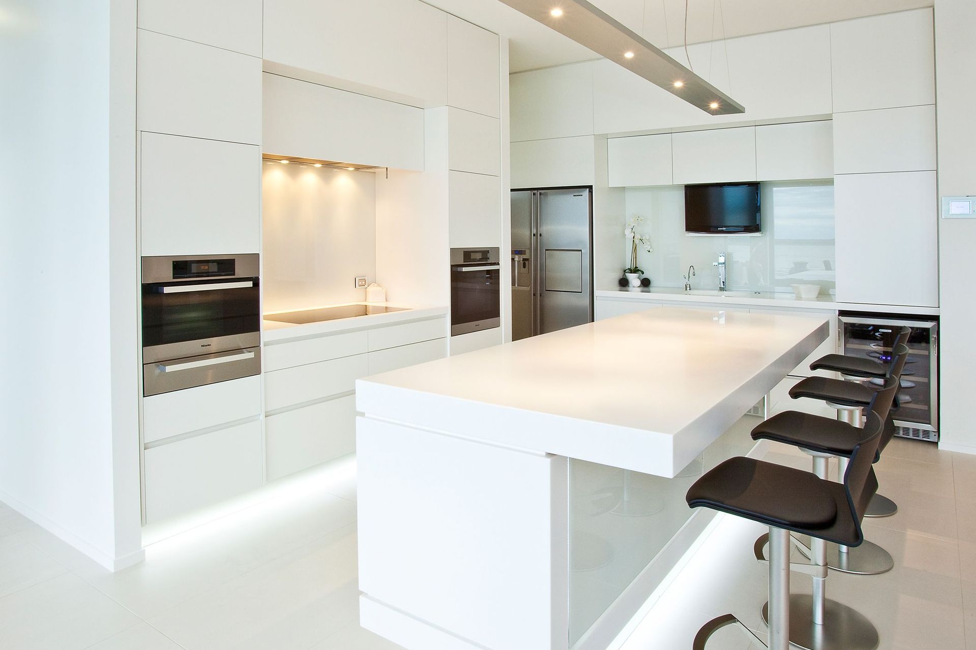 Woods Avenue Residence