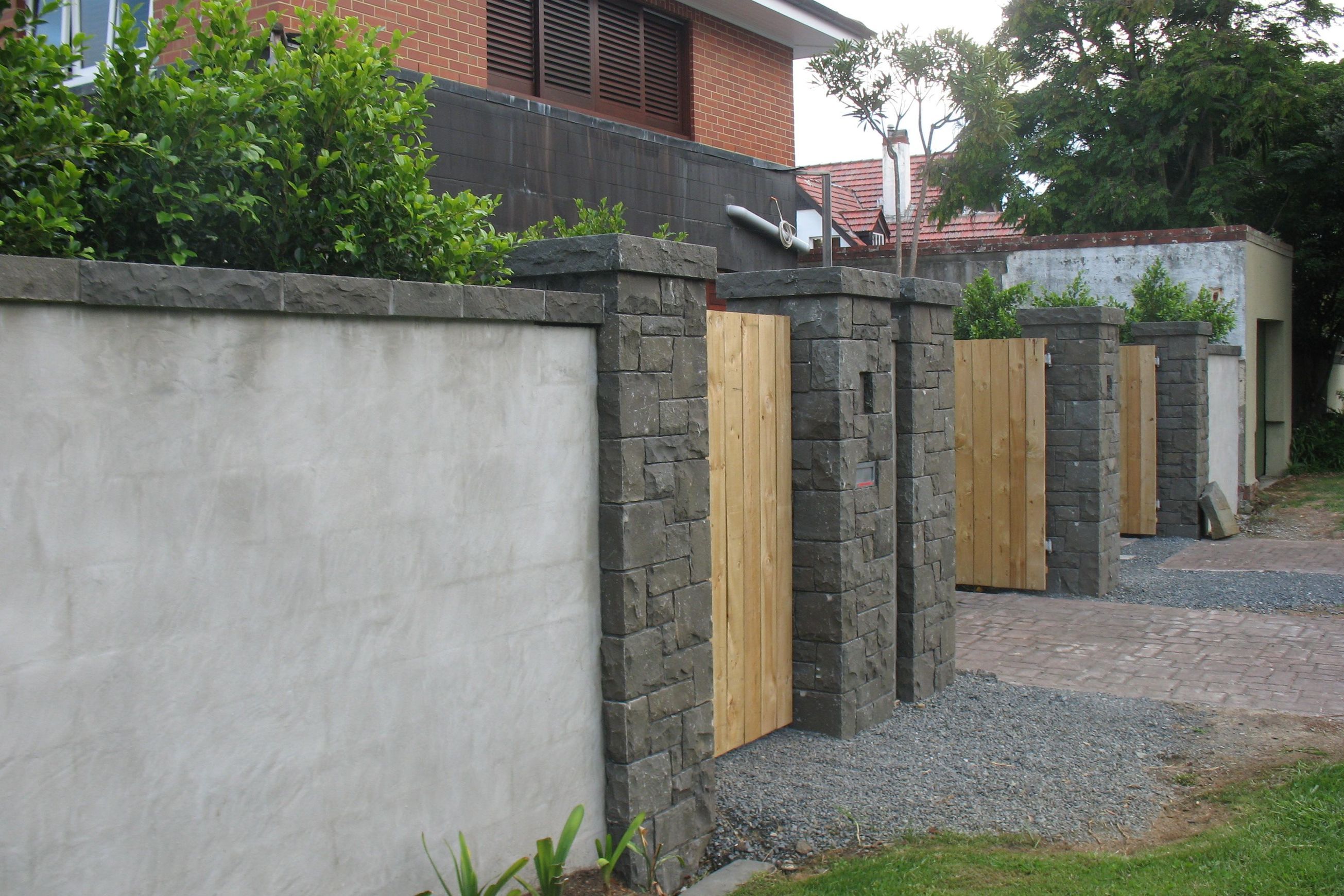 Stone Columns & Pillars