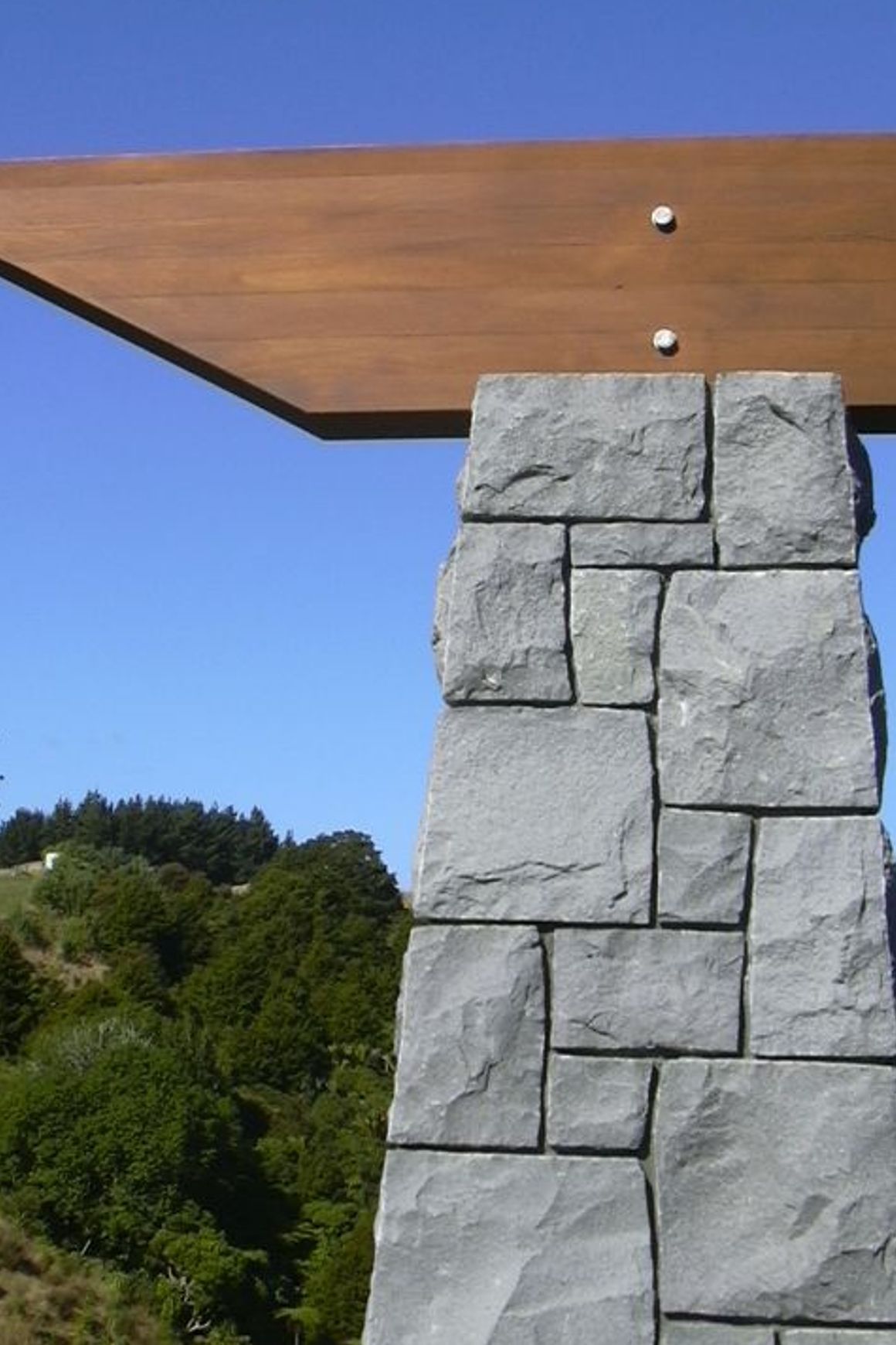 Stone Columns & Pillars