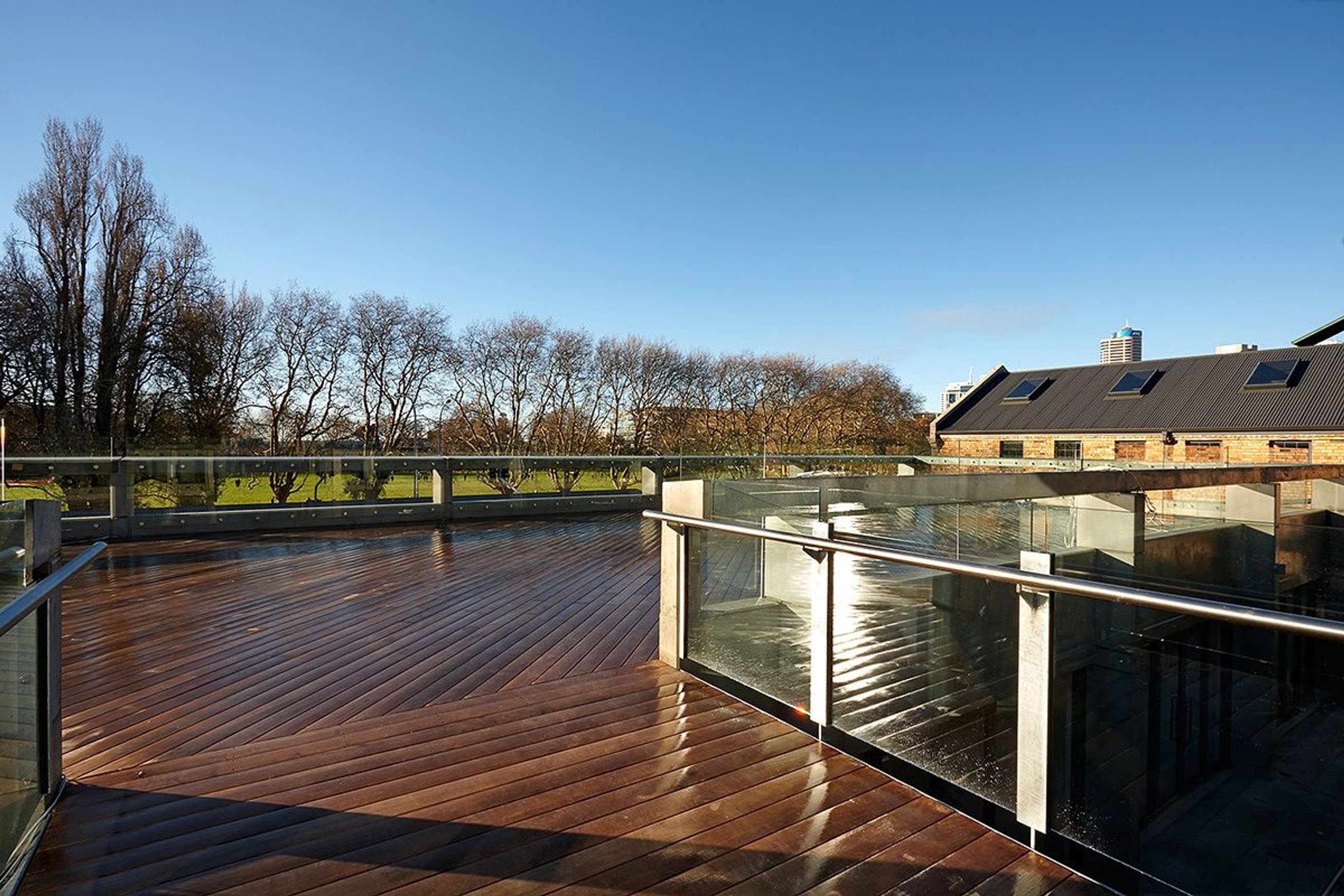 Nail Free Decking Systems for Commercial Use