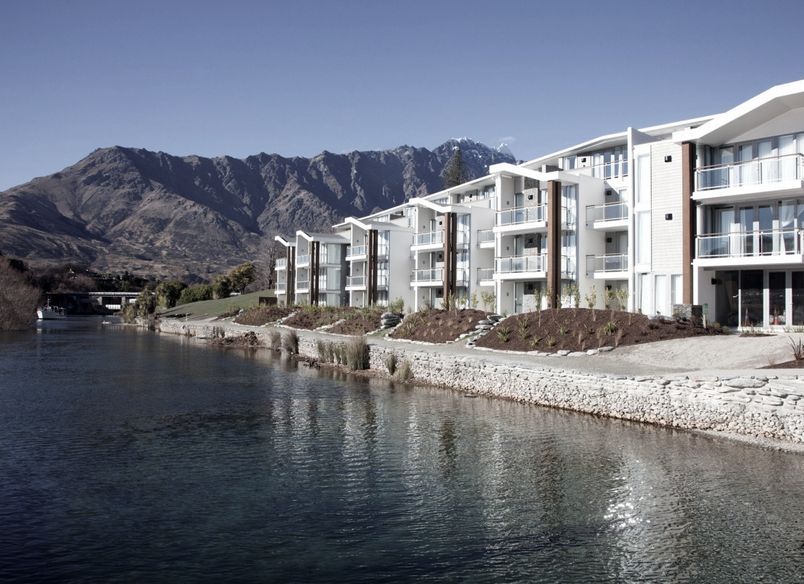 Lakeside West Apartments