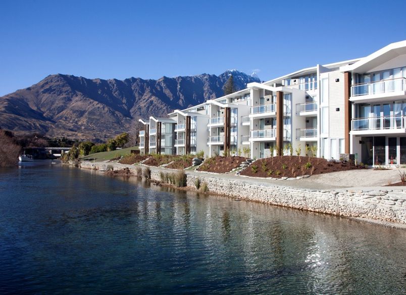 Lakeside West Apartments