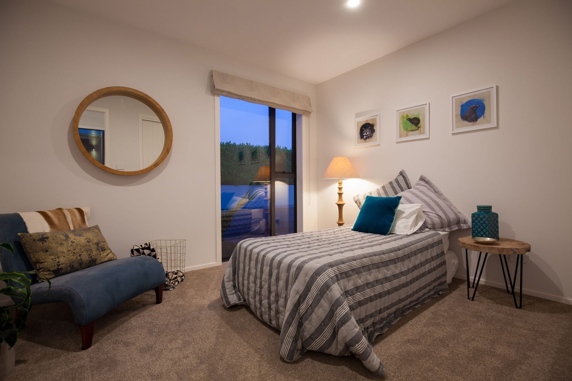 Links Drive Display Home