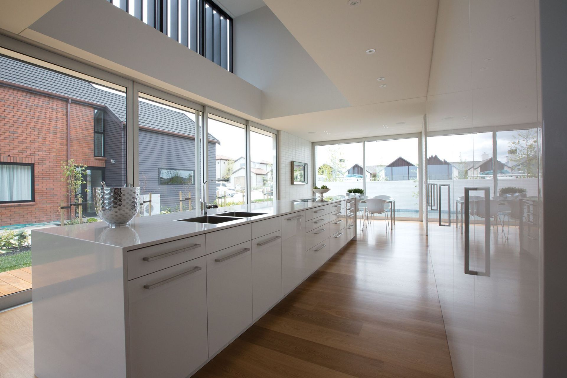 Lombardia Way, Karaka