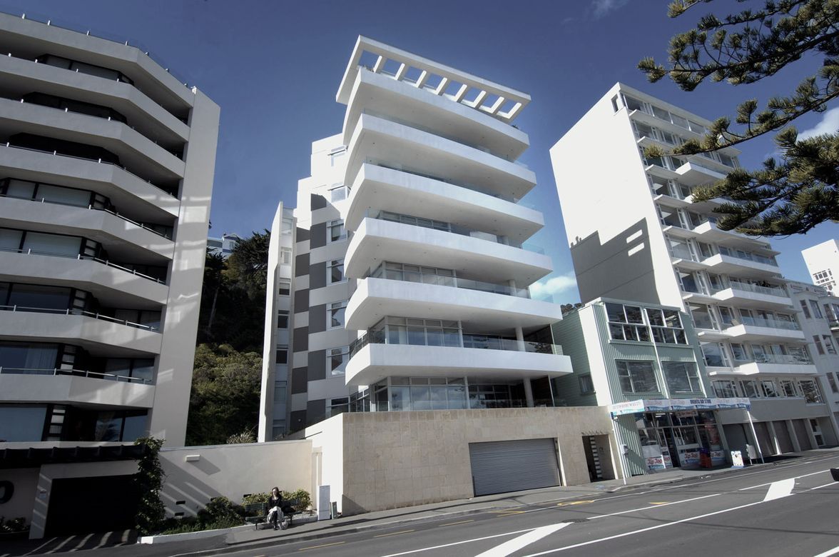 Mitika Apartments 2004
