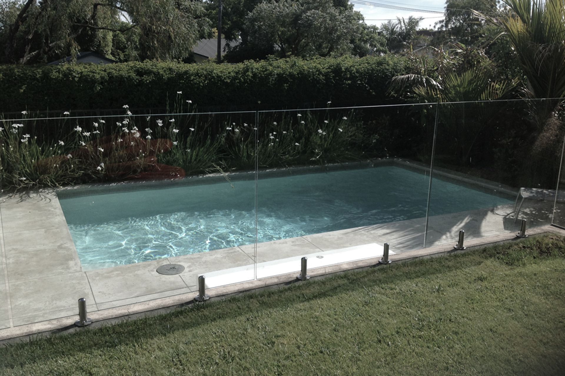 Nice & Simple Mewburn Rd Balmoral