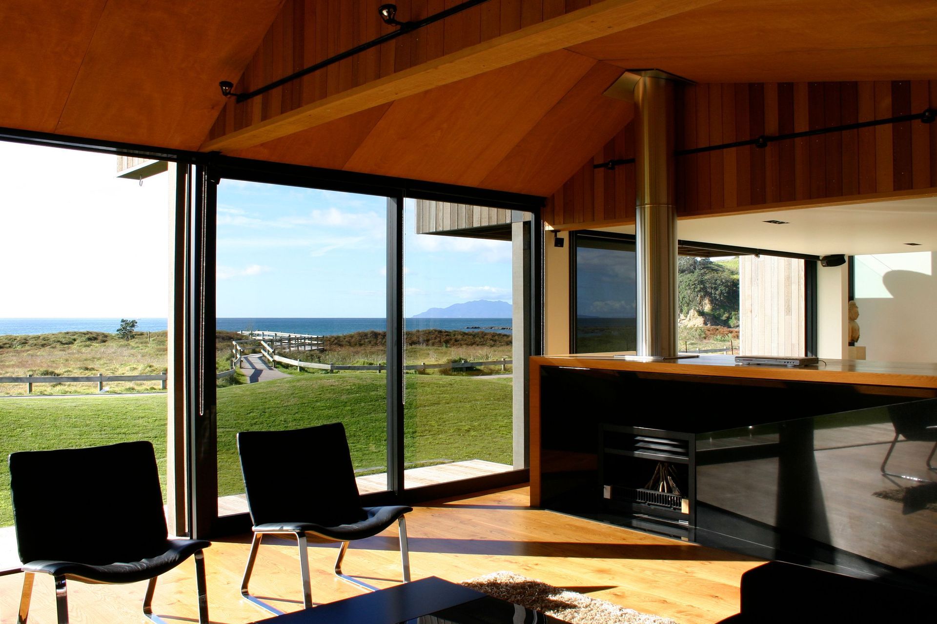 Taumata, Omaha Beach House