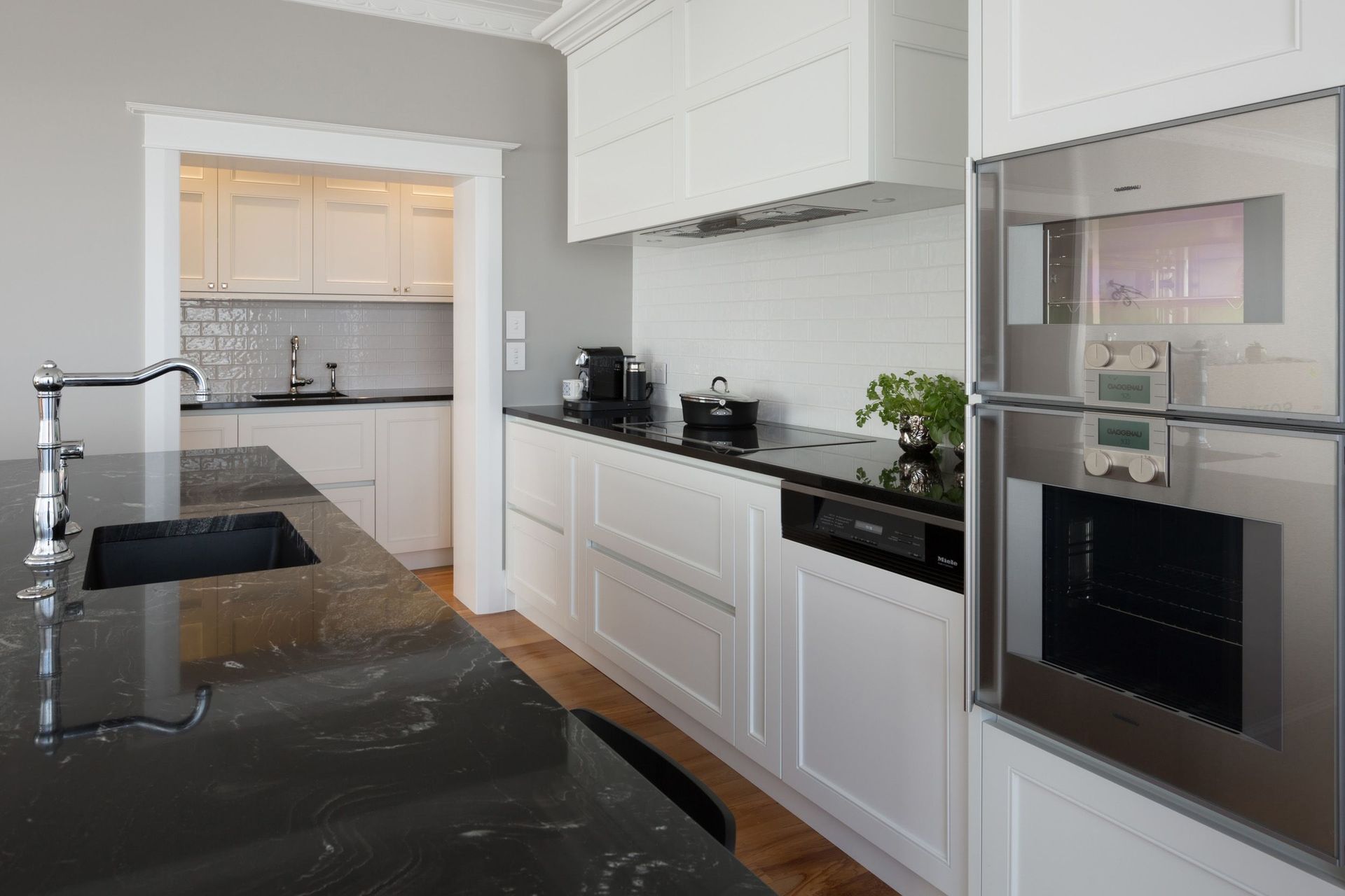 Orakei Road, Remuera