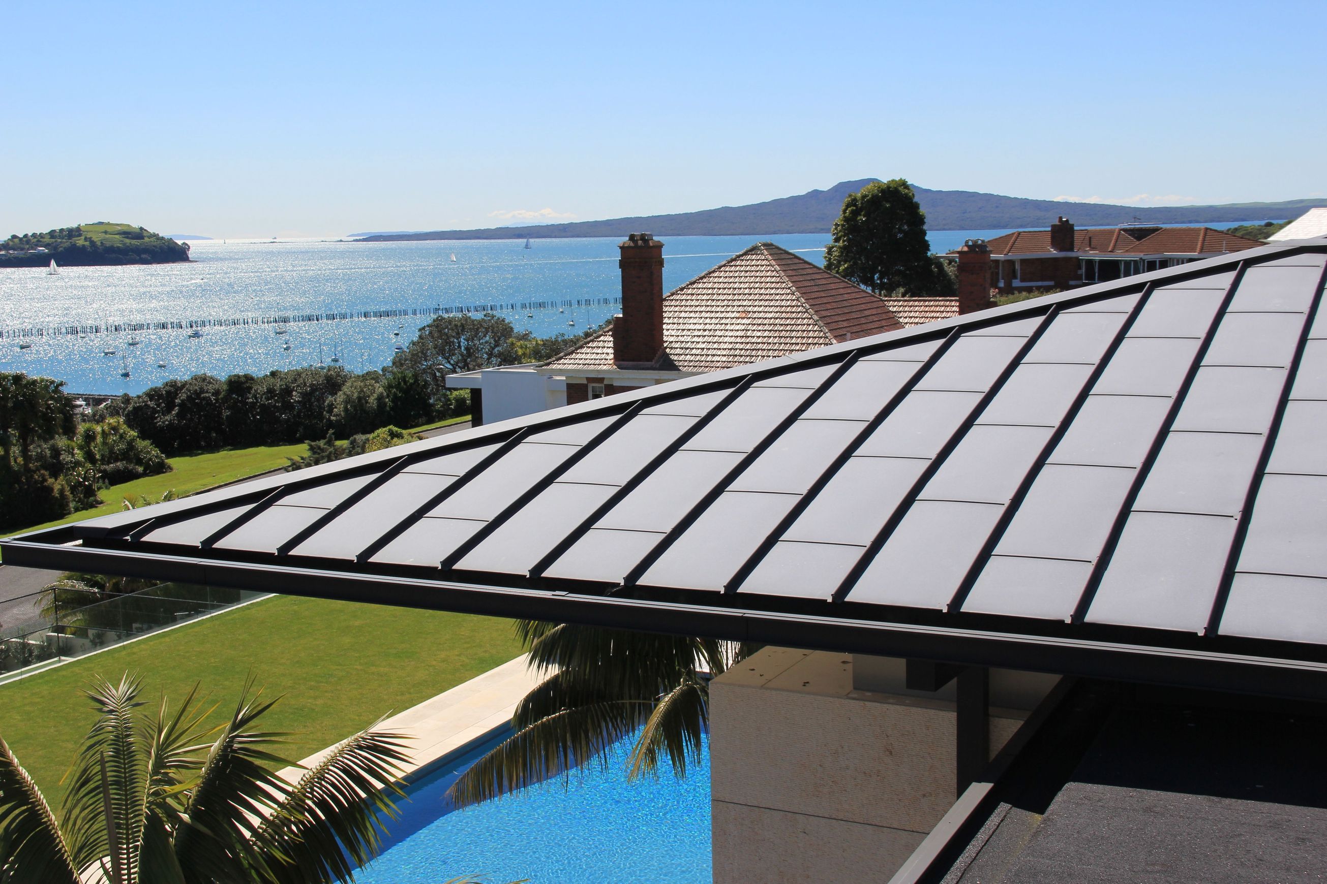 Smart Tray Custom Metal Roofing
