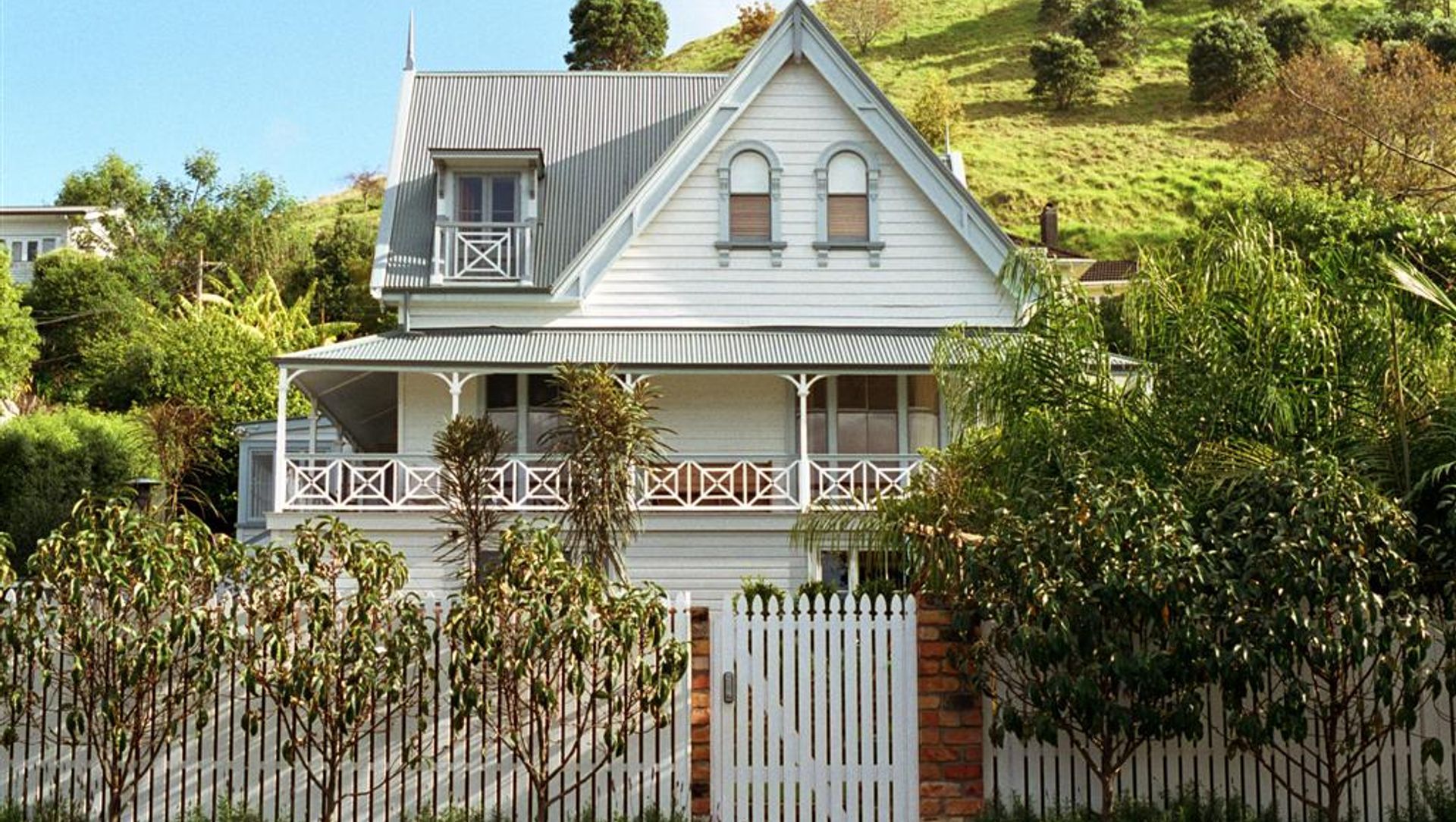 Devonport House: Alterations & Additions banner