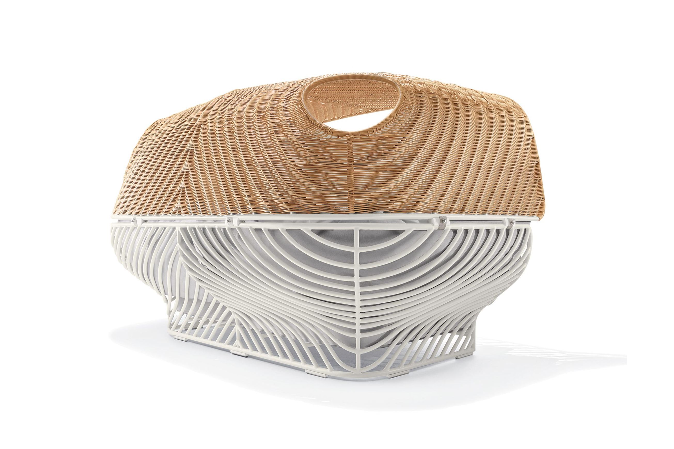 Tigmi Deep Sofa by Dedon