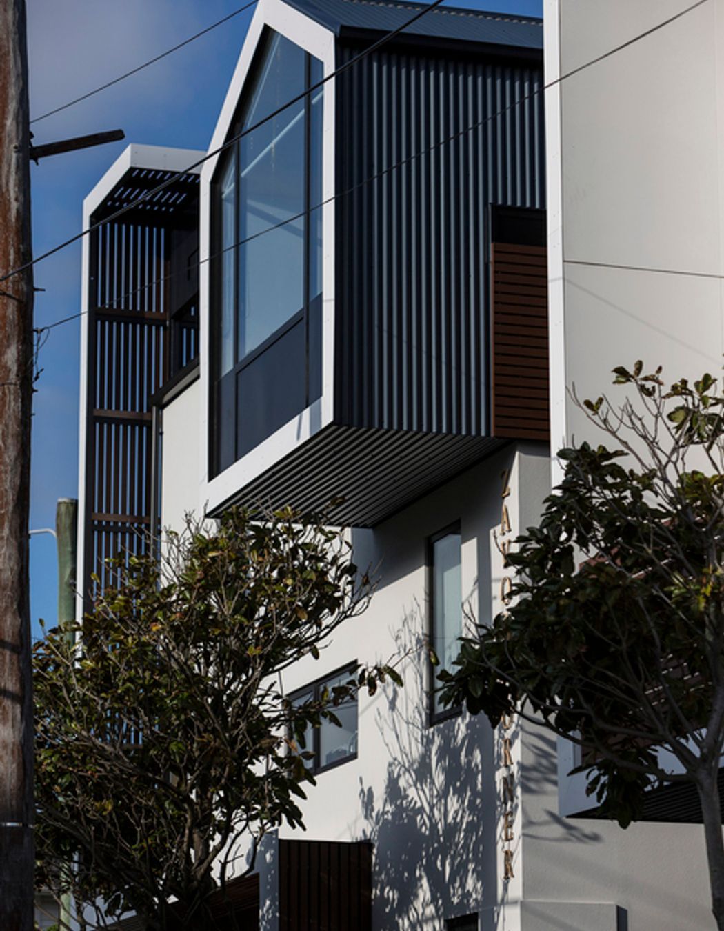 ZAVOS CORNER APARTMENTS 2015