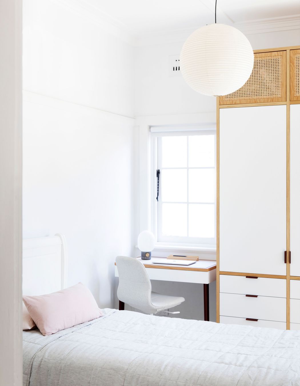 Finishing touches by stylist Anna Delprat.