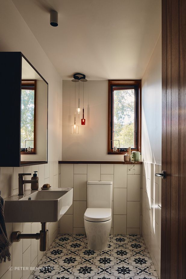 The timber, aside from its classic aesthetic appeal, brings warmth, tactility and human scale to the home.