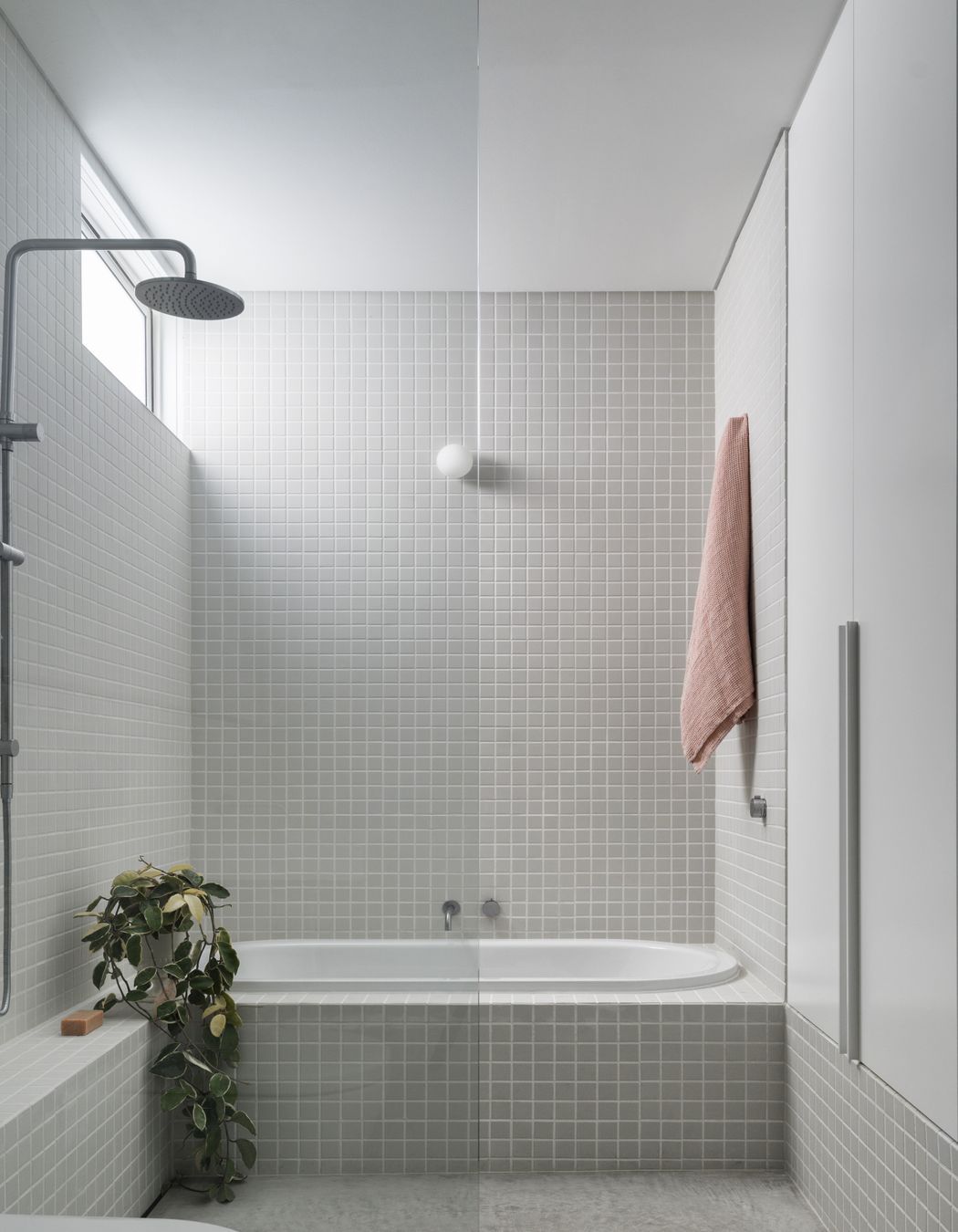 Muted tones within the bathroom.