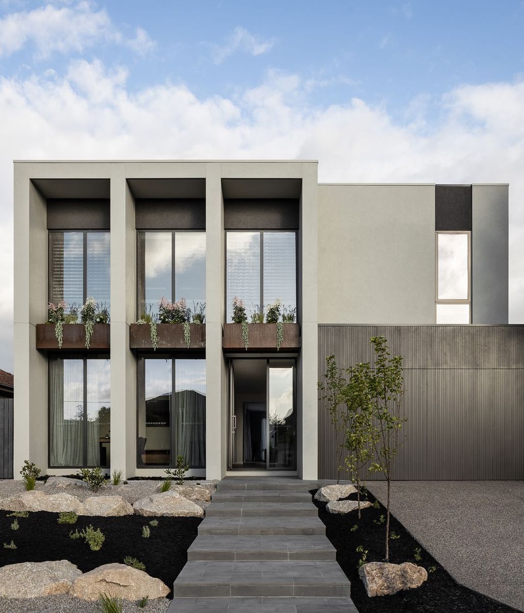 From predesigned floorplans to bespoke custom homes, Glenvill Homes cater for extraordinary lifestyles