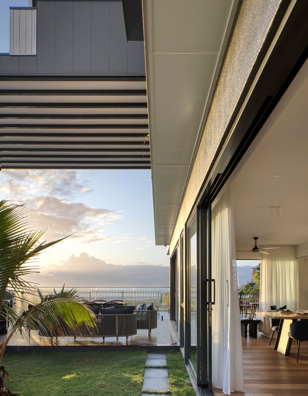 Permeable open courtyard spaces link with the open living areas