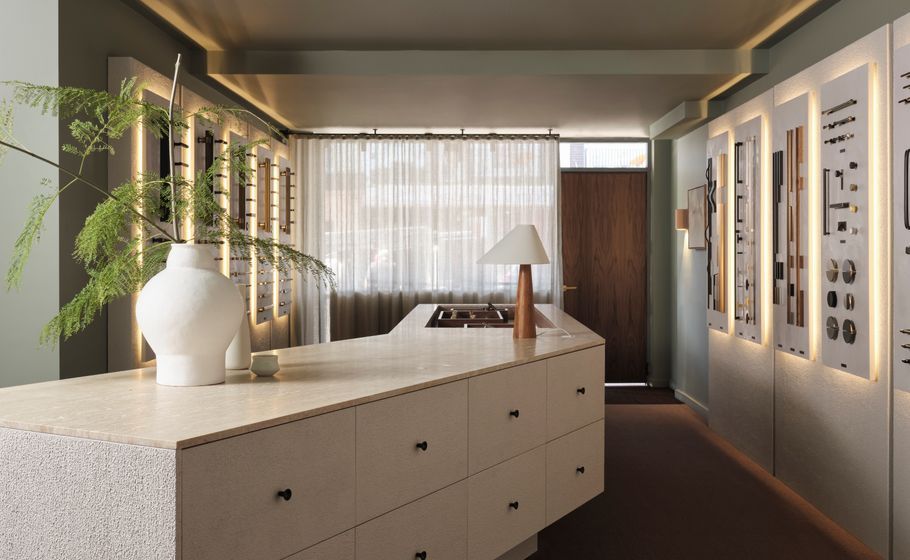 A new handle showroom offers specifiers and passersby a tactile experience in Paddington