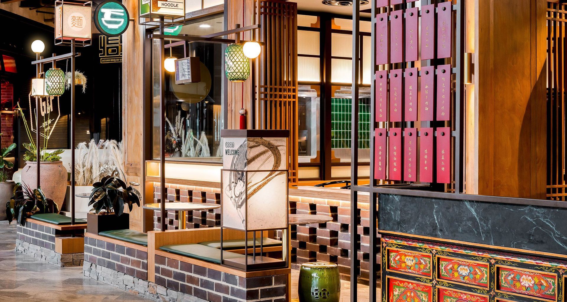 Master Lanzhou Noodle bar design by Elvin Tan.