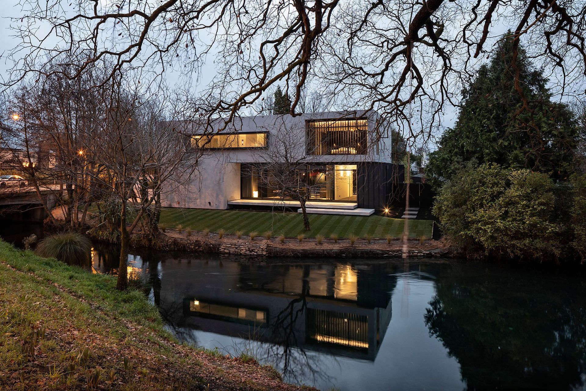 Sitting beside the river in Hagley Park, Riverside House is comfortable light-filled retreat away from the nearby city.
