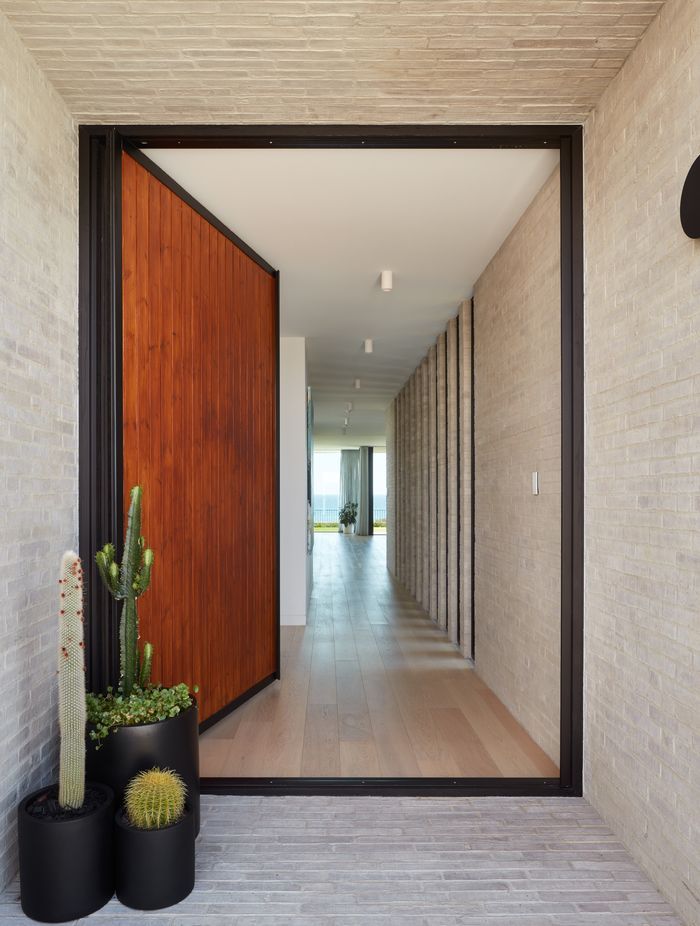 The entrance at the rear of the property | Tennyson Residence by Enzo Caroscio Architects