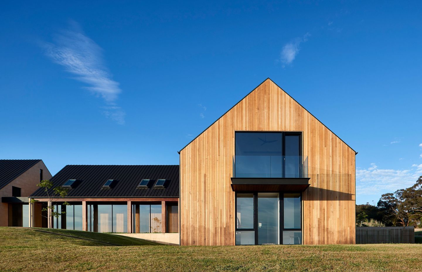 Flinders Residency by Abe McCarthy Architects and AV-ID | Photo by Shannon McGrath