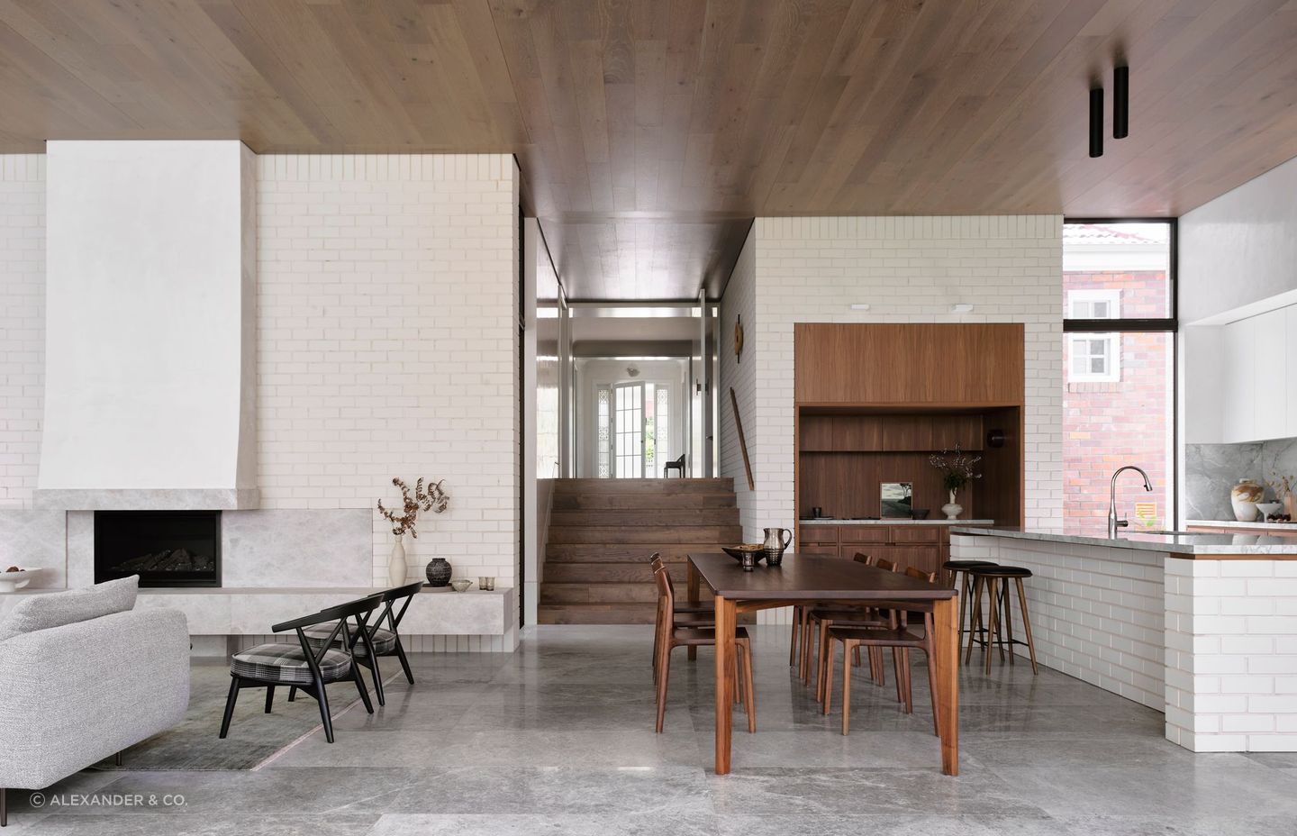 Spotted Gum House by Alexander &amp; Co. | Photography by Anson Smart