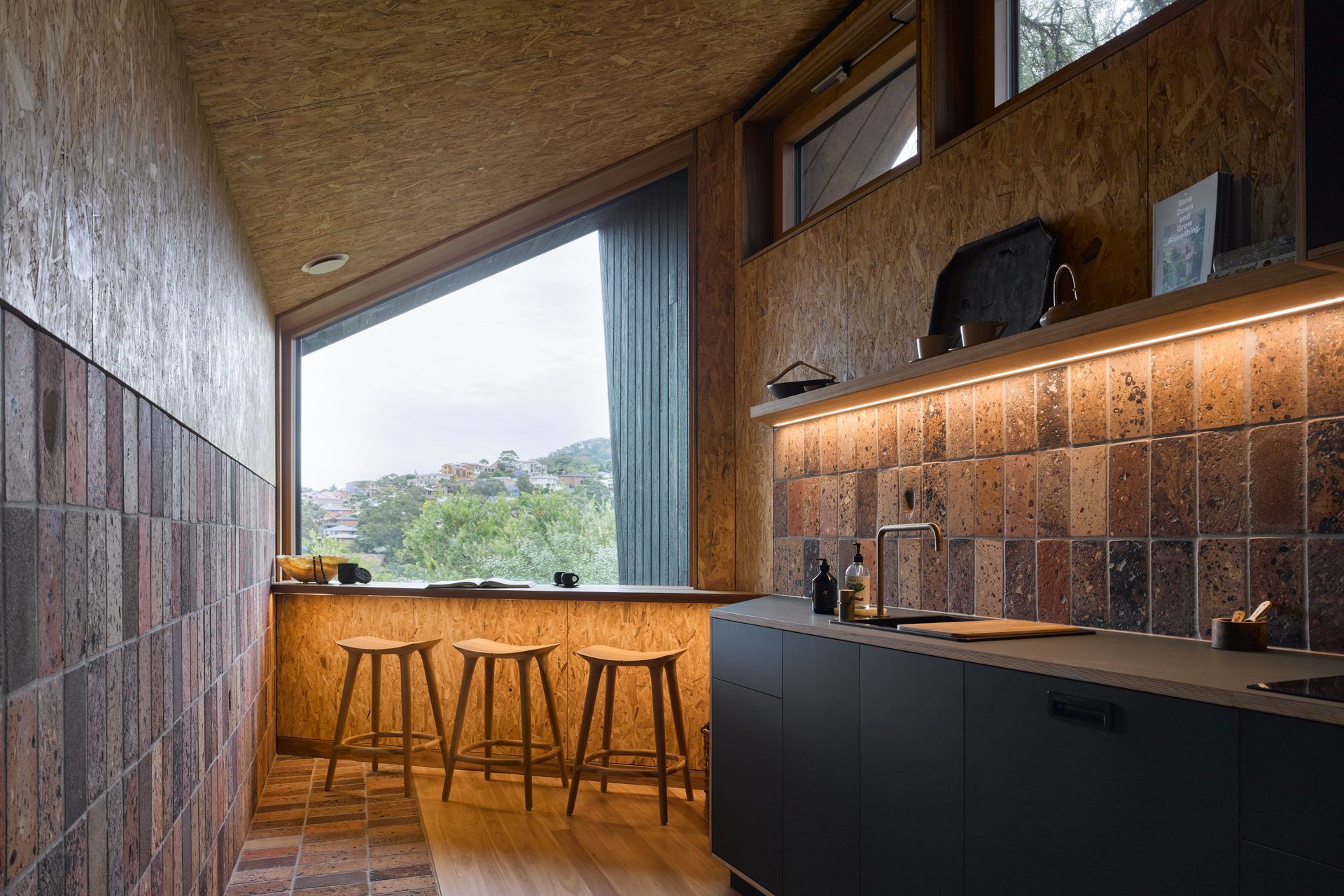 Built to the international Passive House standard, which requires five criteria to be met from a sustainability perspective, this environmentally attuned property is a fine example of intelligent architectural design.