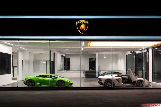 Lamborghini, Adelaide.