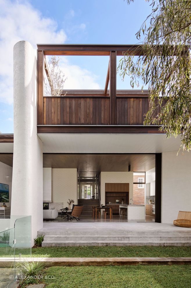 Spotted Gum House by Alexander &amp; Co. | Photography by Anson Smart