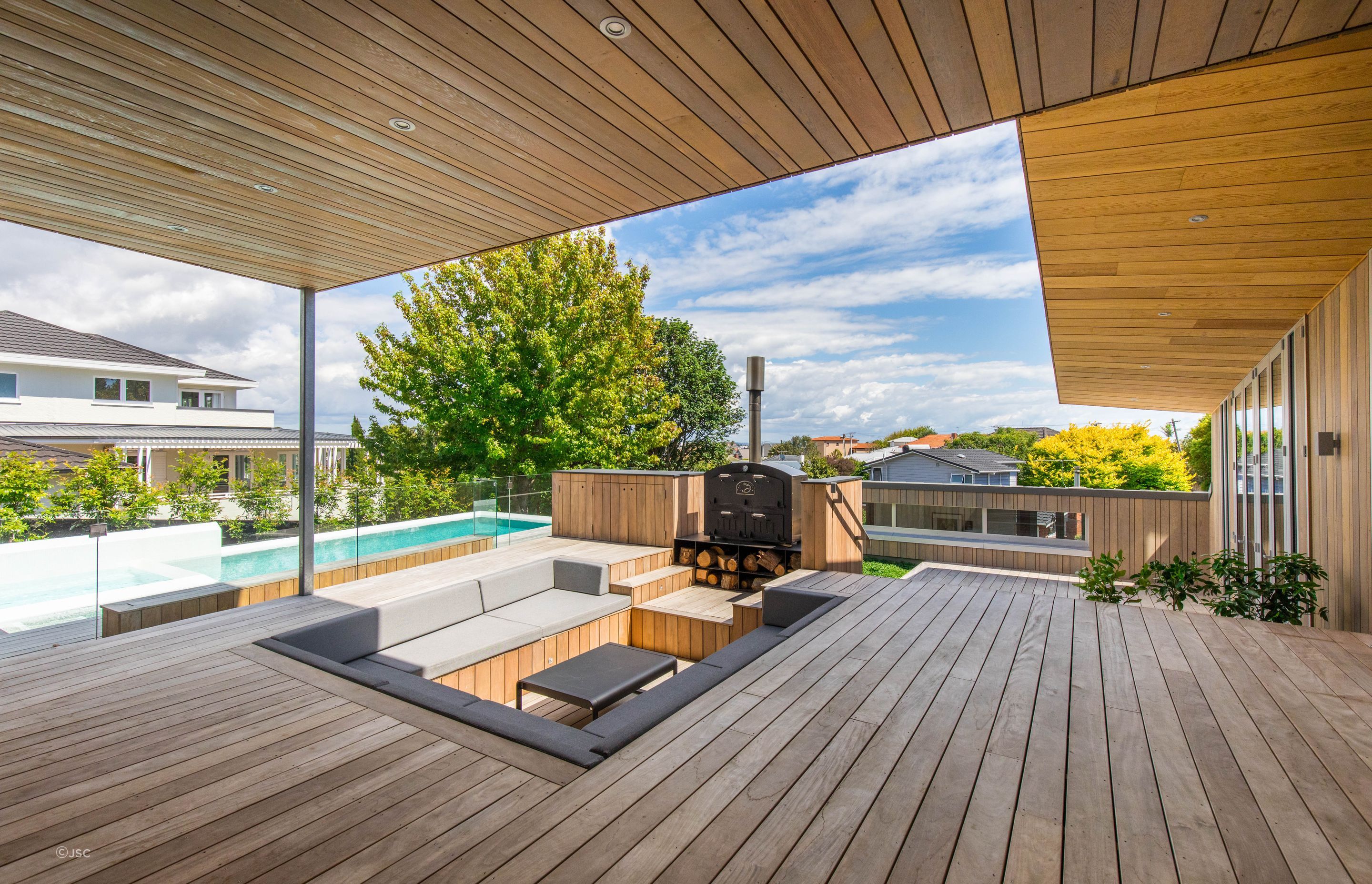 Vitex Timber Decking like this exquisite example from JSC Timber is very well suited to the sometimes harsh New Zealand climate
