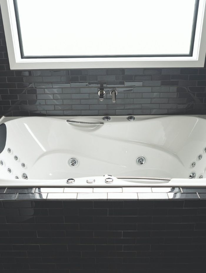 The ultimate in bath relaxation courtesy of the Evora Hydrotherapy Massage Spa Bath from Englefield.