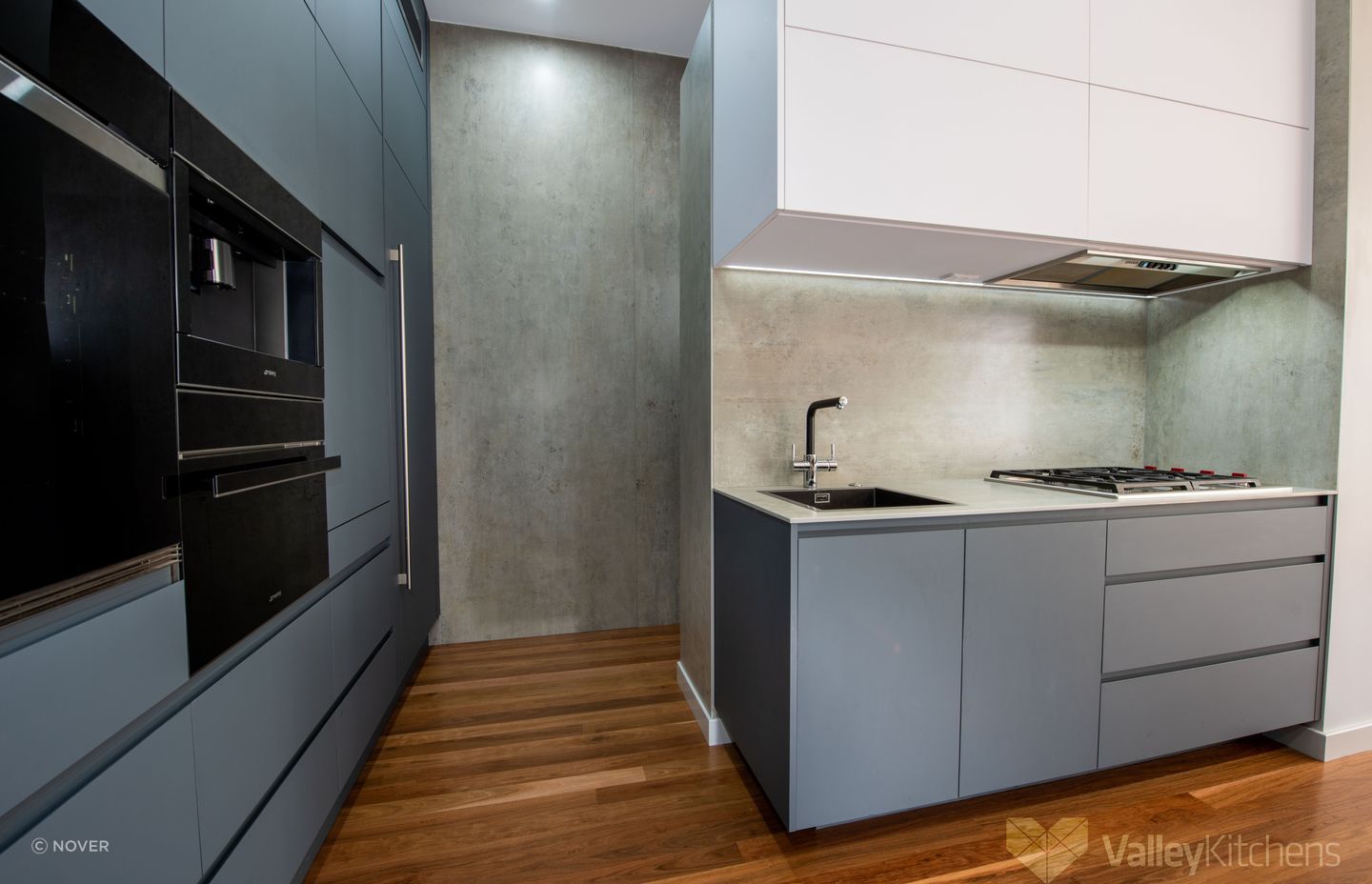 Fenix is a versatile and innovative Nano Tech material for horizontal and vertical applications