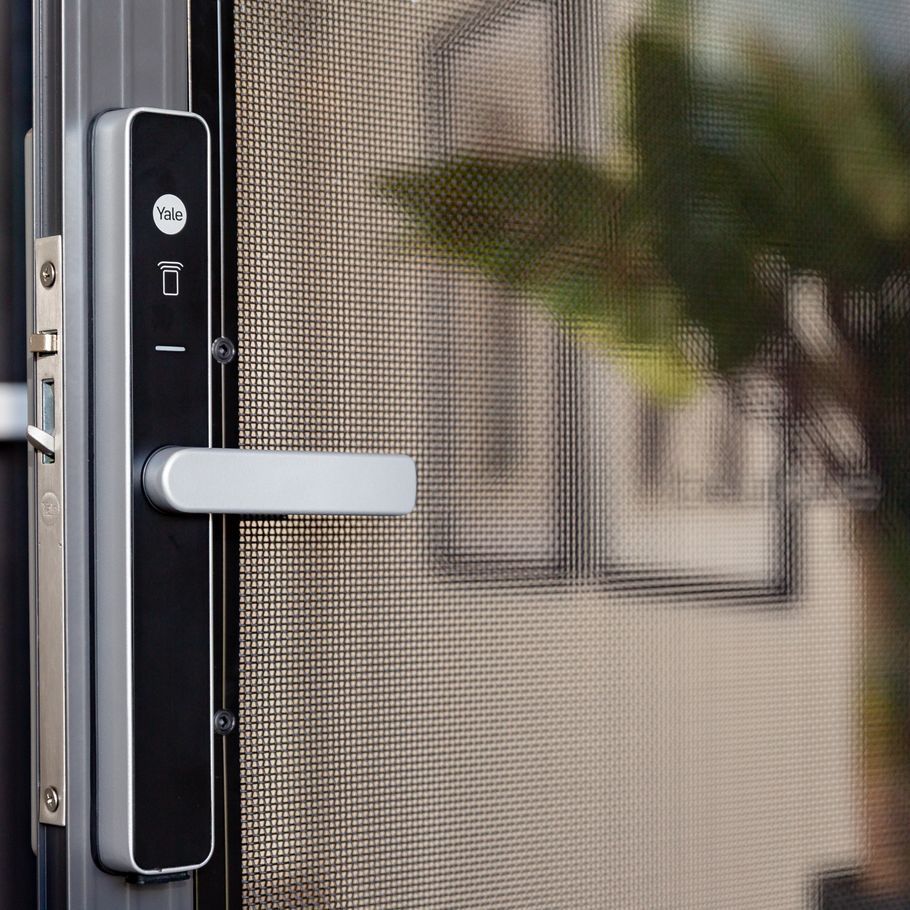 Smart and secure: the new smart door lock technology enhancing style and home safety